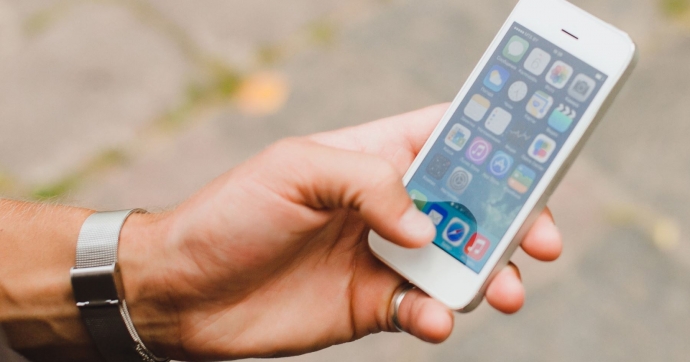 HOY LUNES se inicia trámite online para retiro de hasta el 25% de fondos de AFP